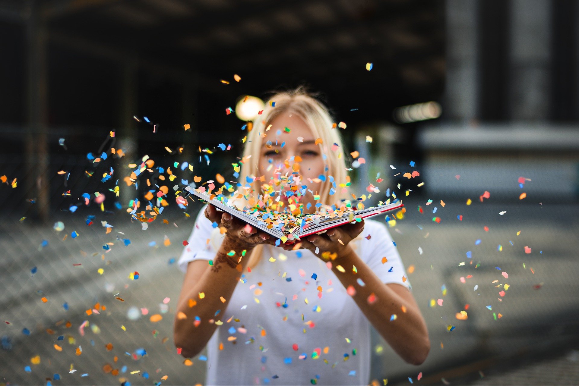 confetti book